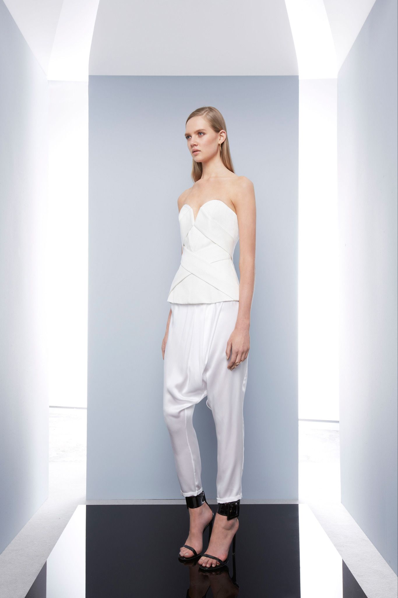 Camilla and Marc Resort 14 Look 104