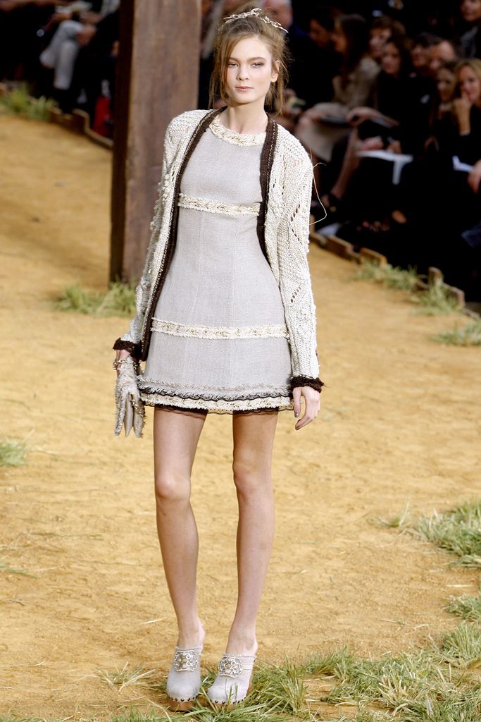Chanel S/S 10 Look 368