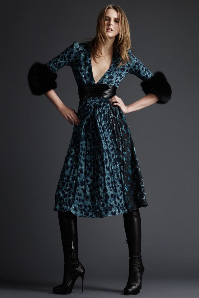 Burberry F/W 11 Look 208