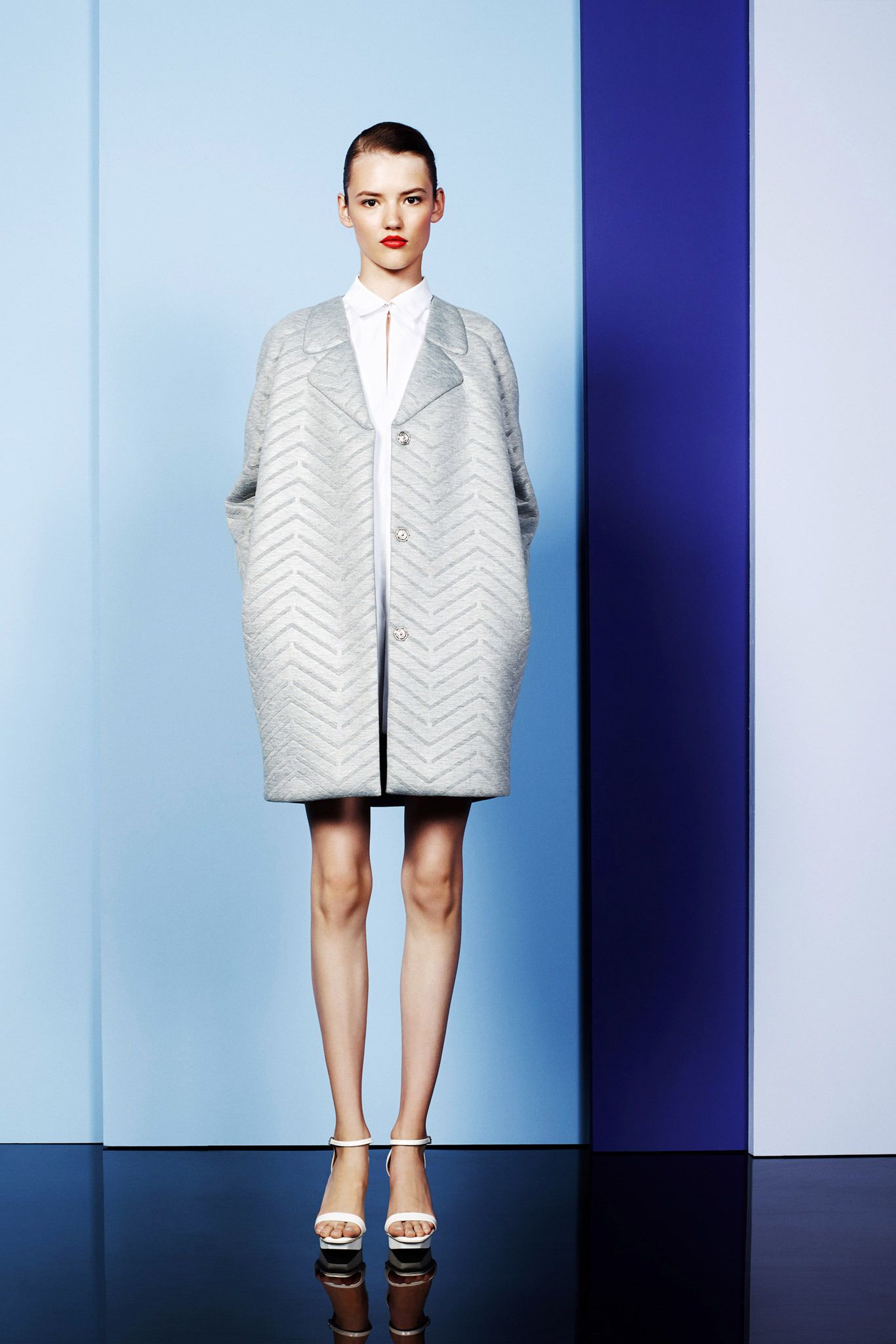 gray unknown long-sleeve collared oversized quilted buttoned coat