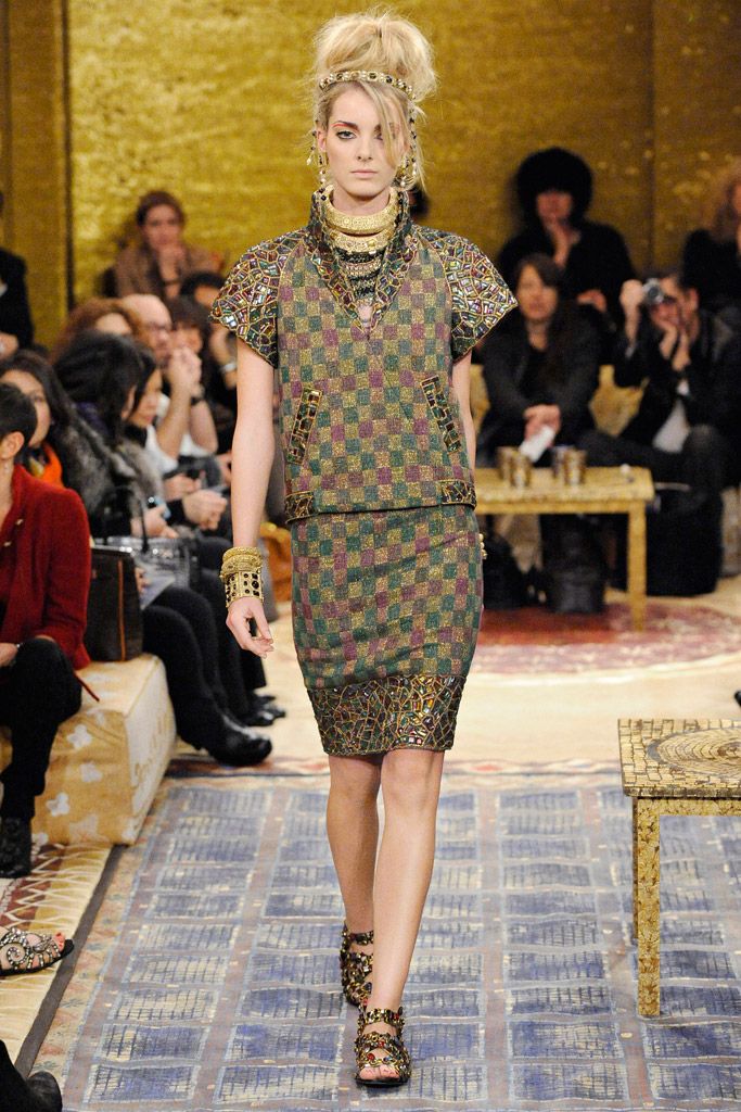 Chanel F/W 11 Look 298