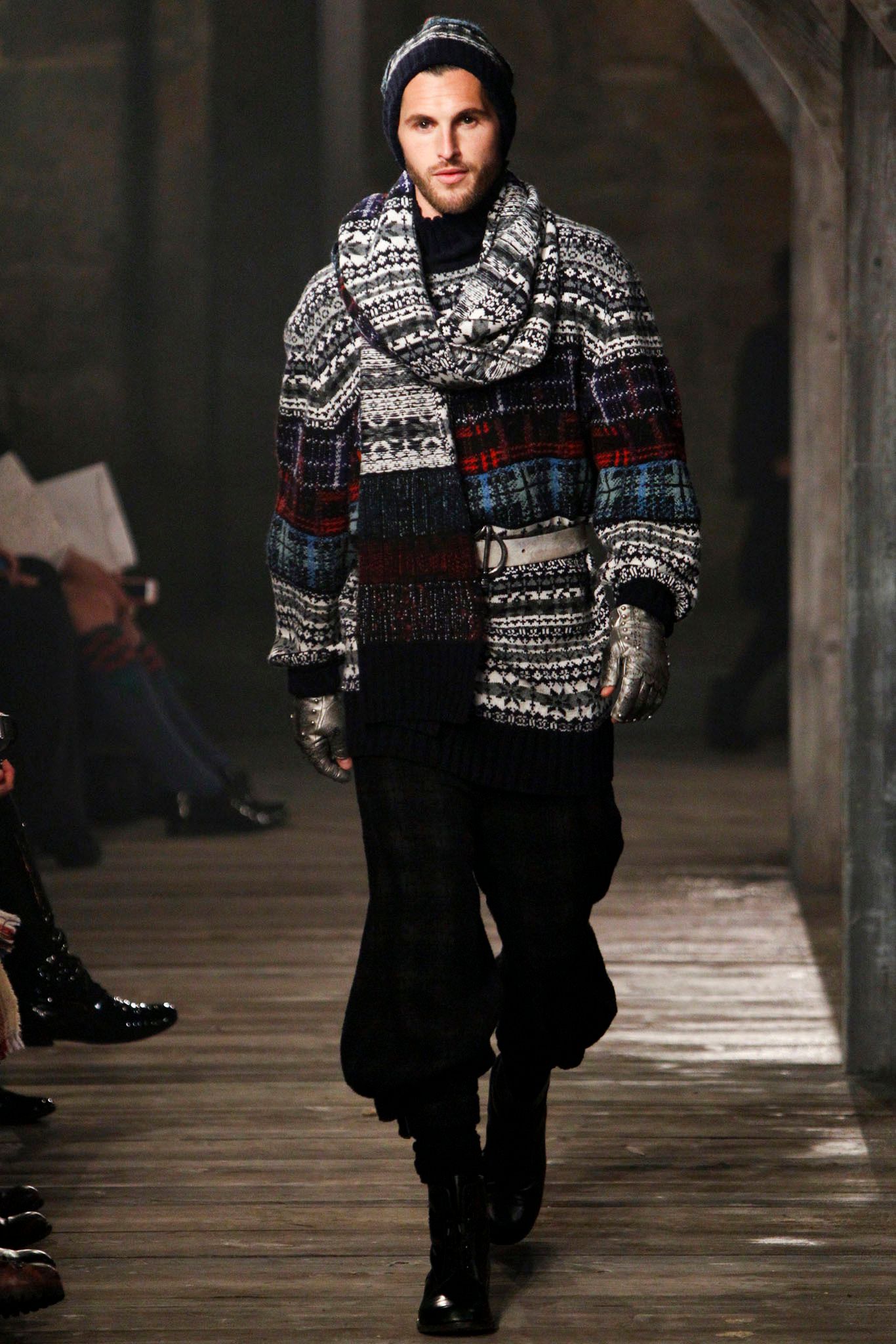 Chanel F/W 13 Look 98
