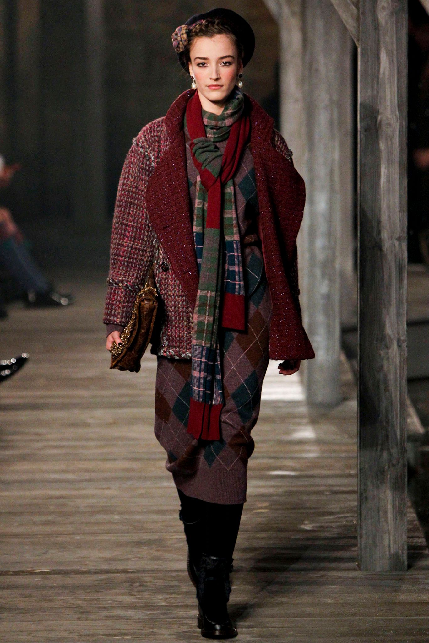 Chanel F/W 13 Look 185