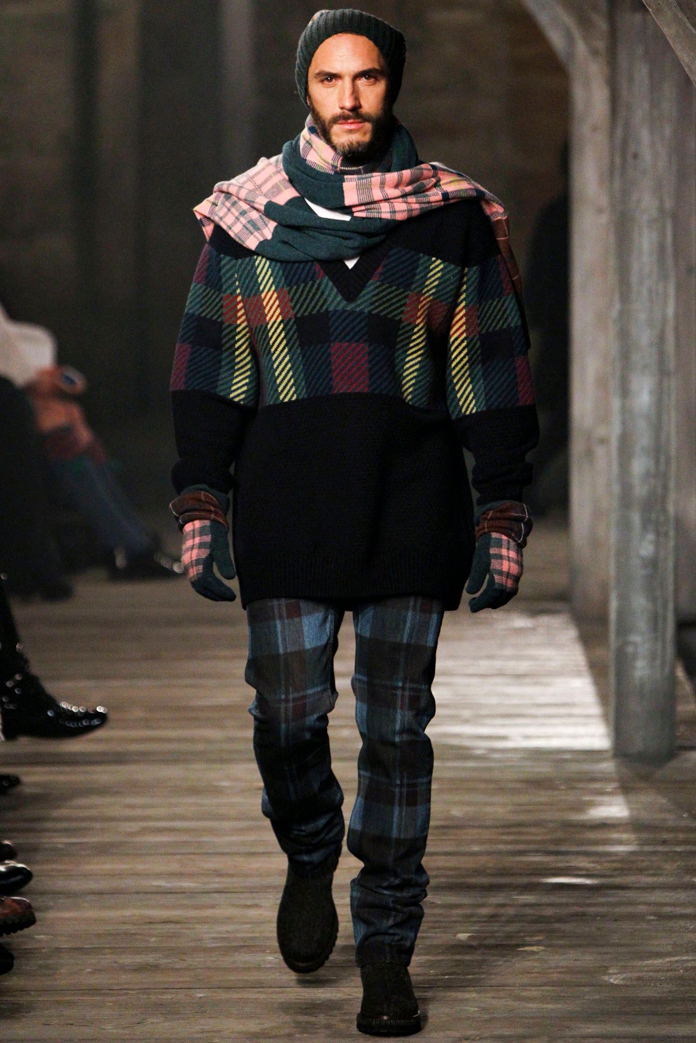Chanel F/W 13 Look 197