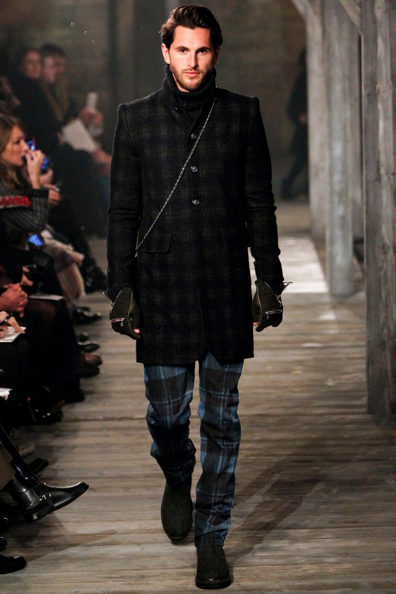 Chanel F/W 13 Look 380