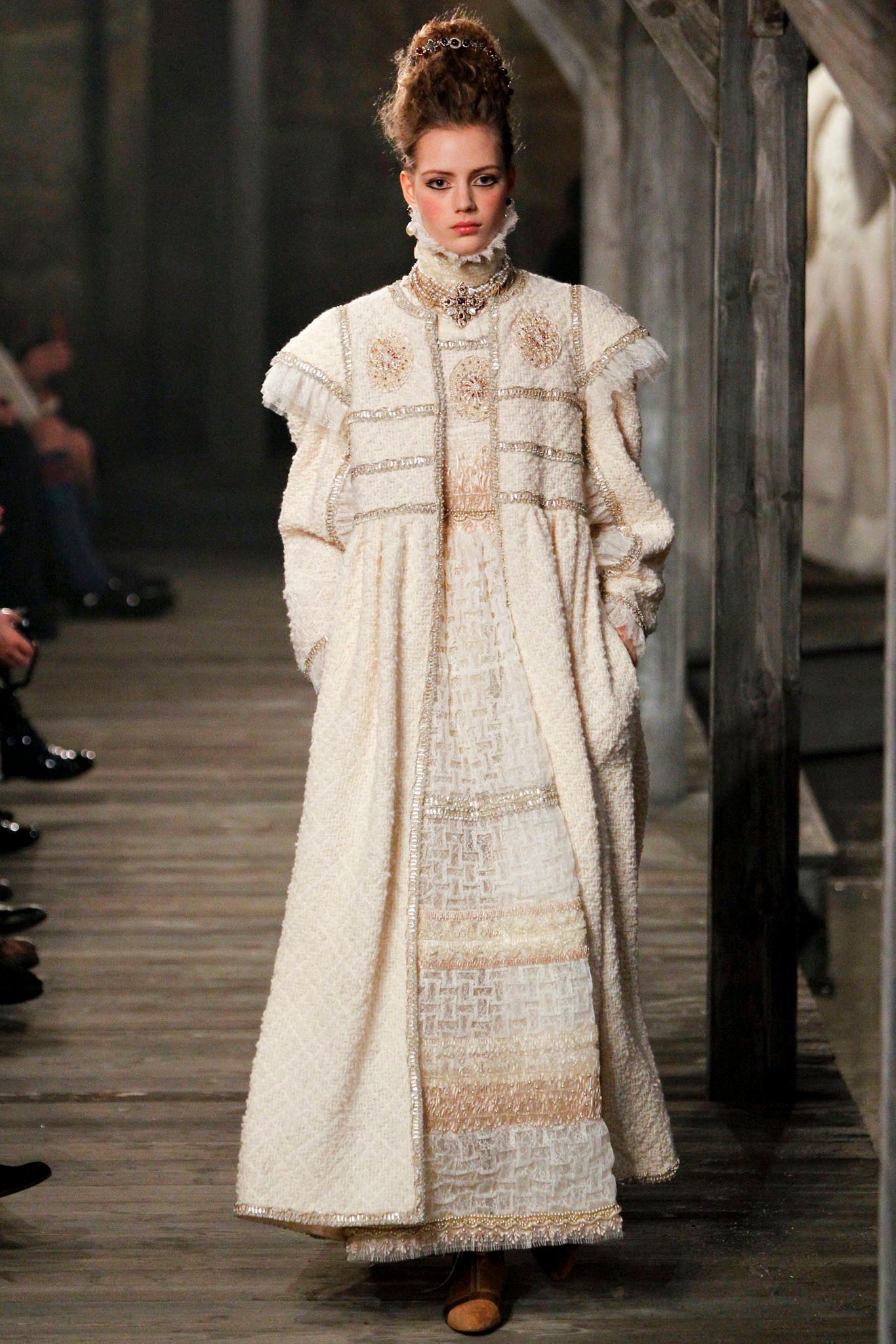 Chanel F/W 13 Look 537