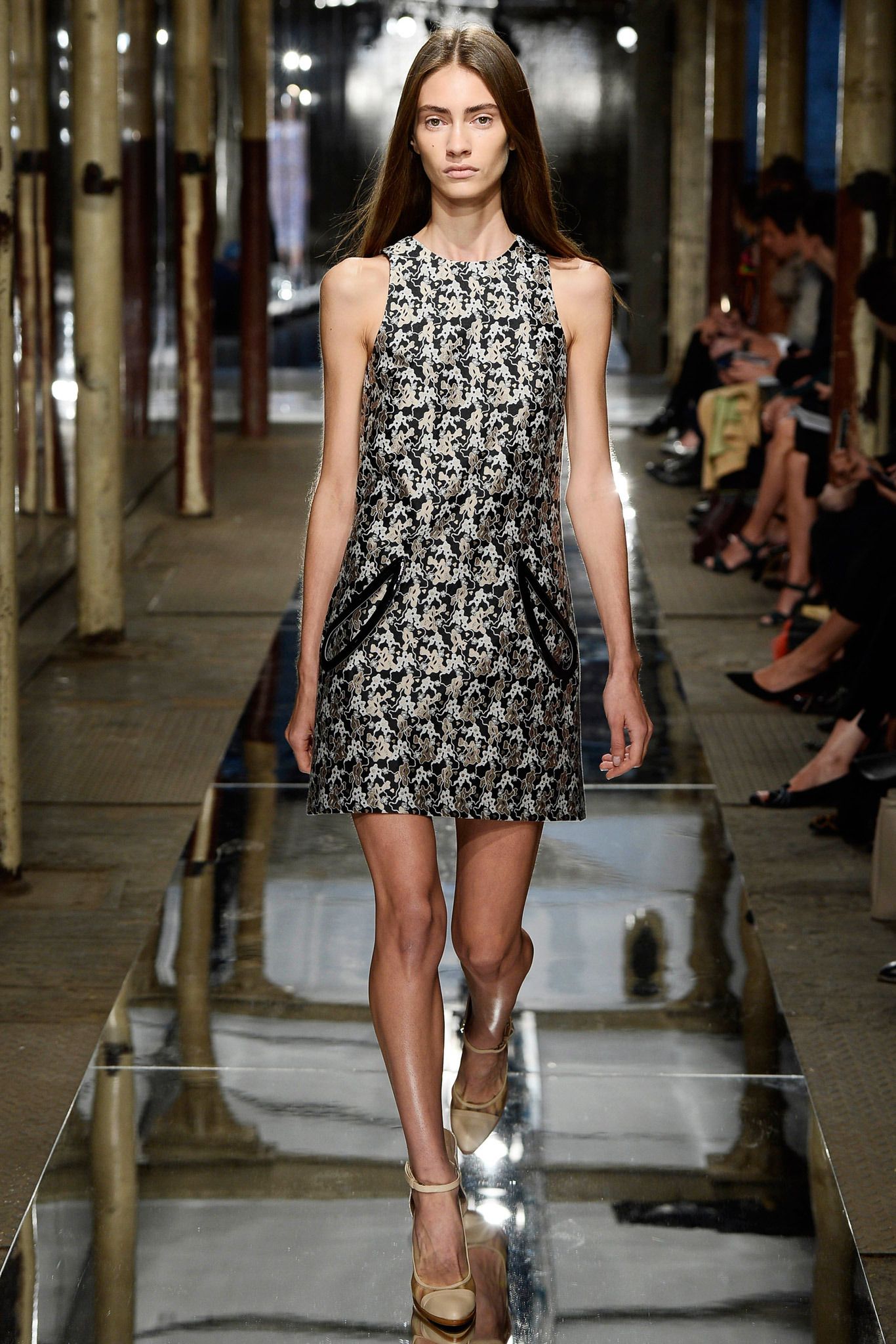 Christopher Kane S/S 14 Look 26