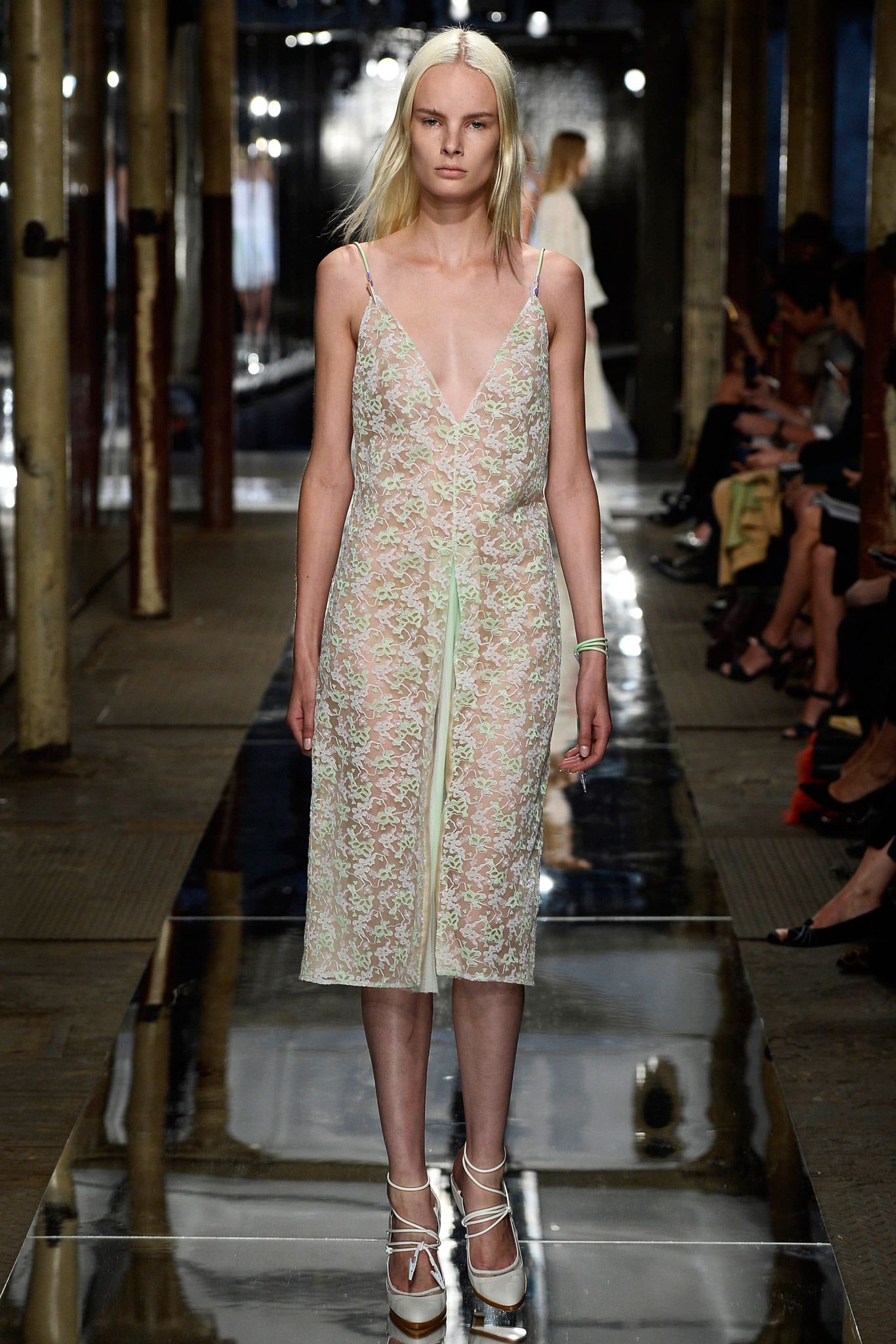 Christopher Kane S/S 14 Look 76
