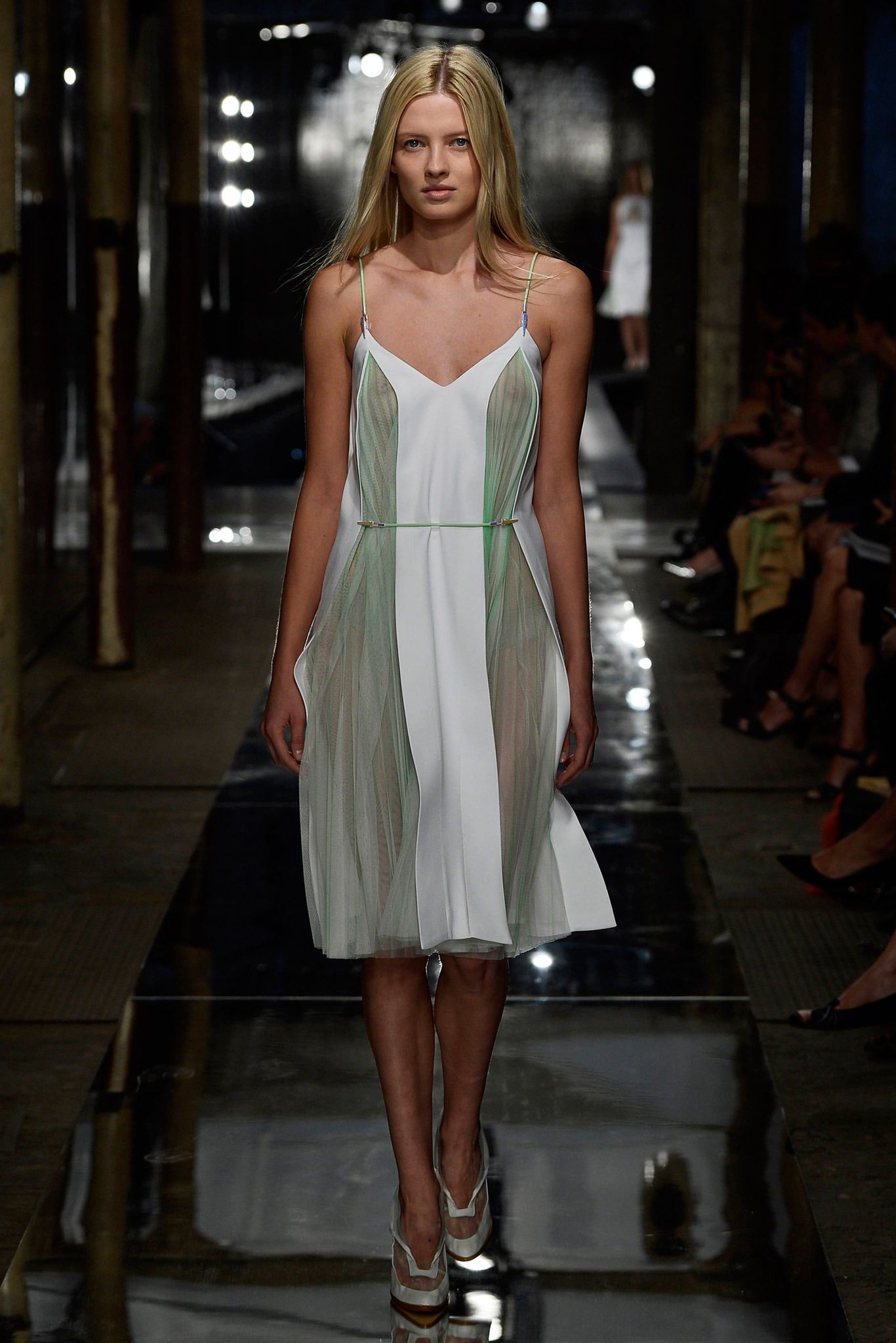 Christopher Kane S/S 14 Look 82