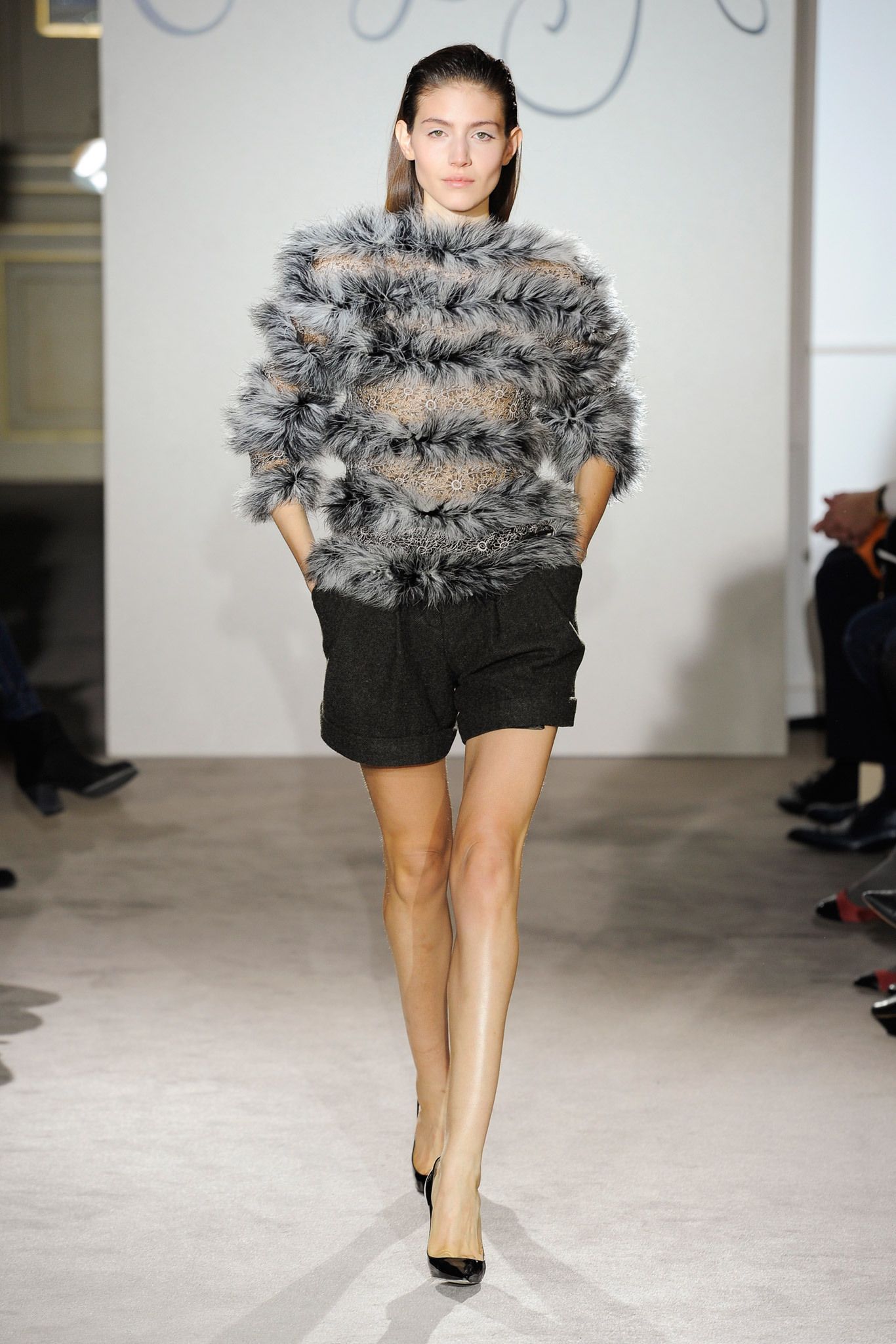 Collette Dinnigan F/W 13 Look 51