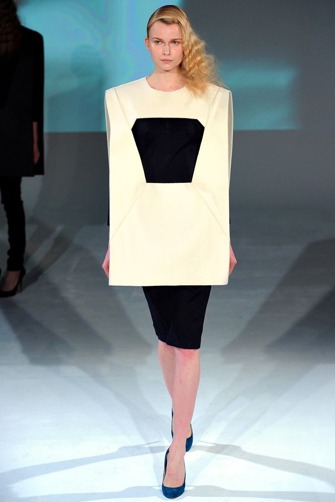 Chalayan F/W 12 Look 290