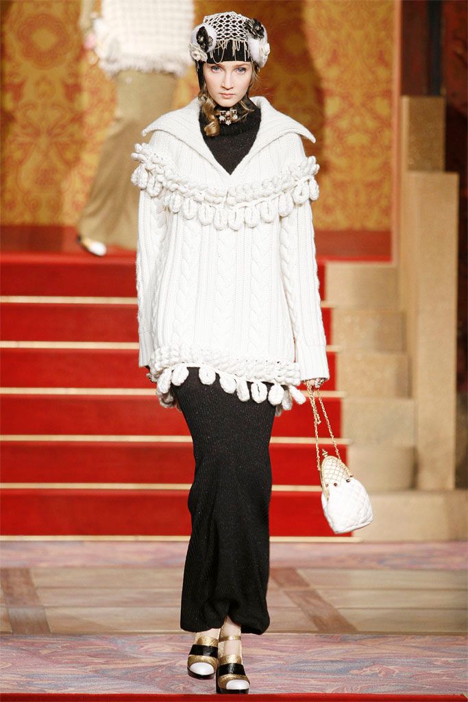 Chanel F/W 09 Look 79