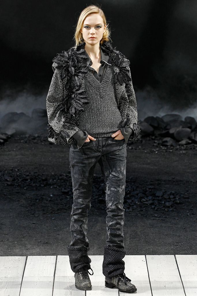 Chanel F/W 11 Look 192