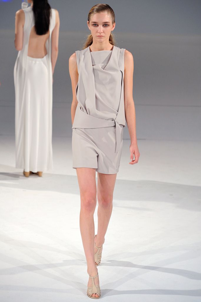 Chalayan S/S 12 Look 56