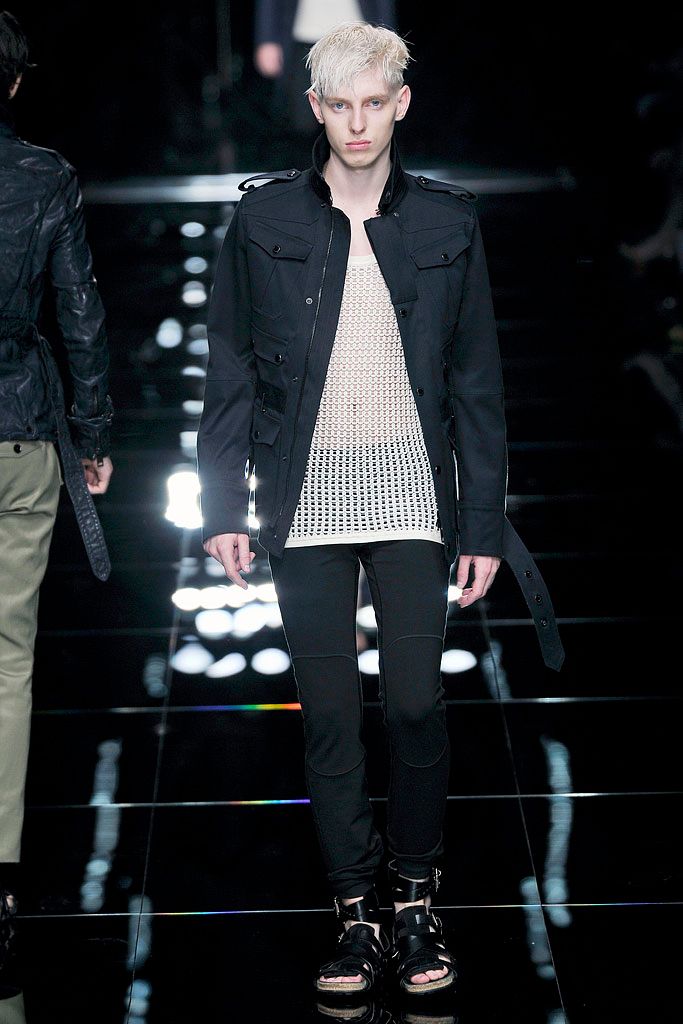 Burberry S/S 11 Menswear Look 86