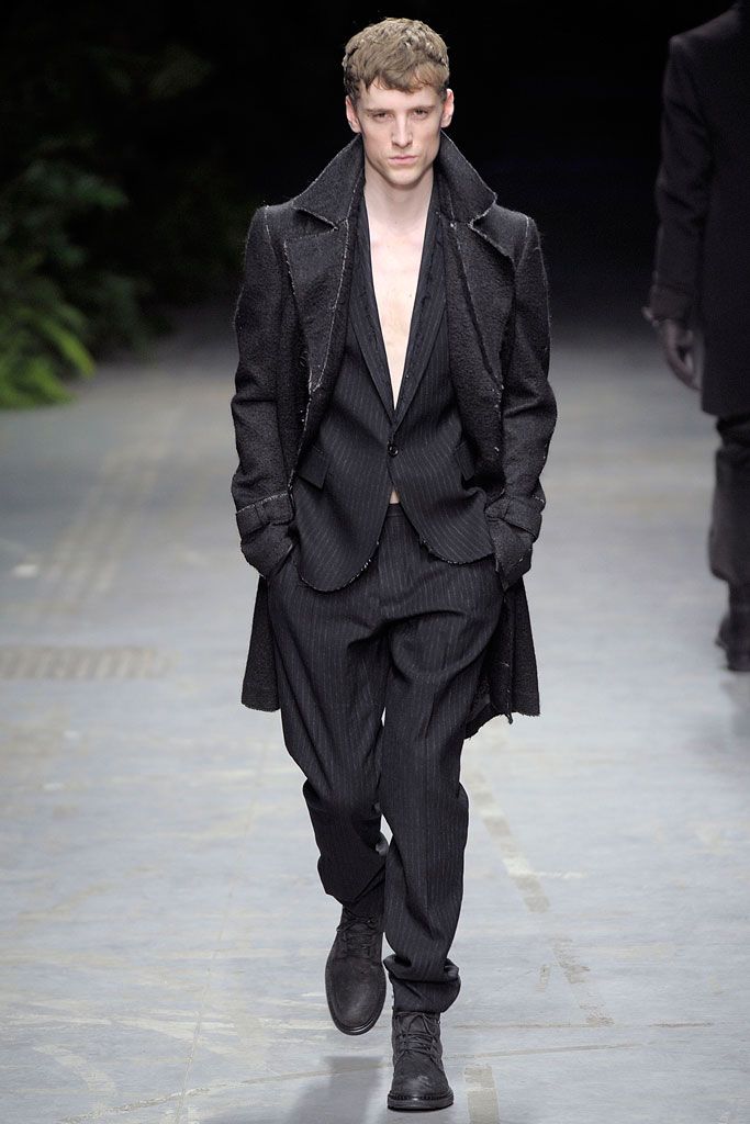 Costume National F/W 10 Menswear Look 60