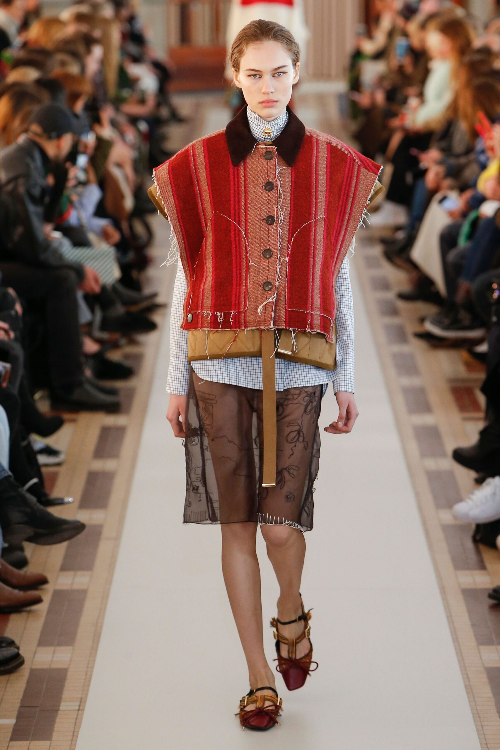 Carven F/W 18 Look 411