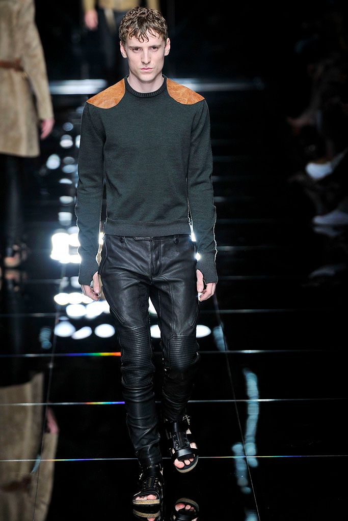 Burberry S/S 11 Menswear Look 34