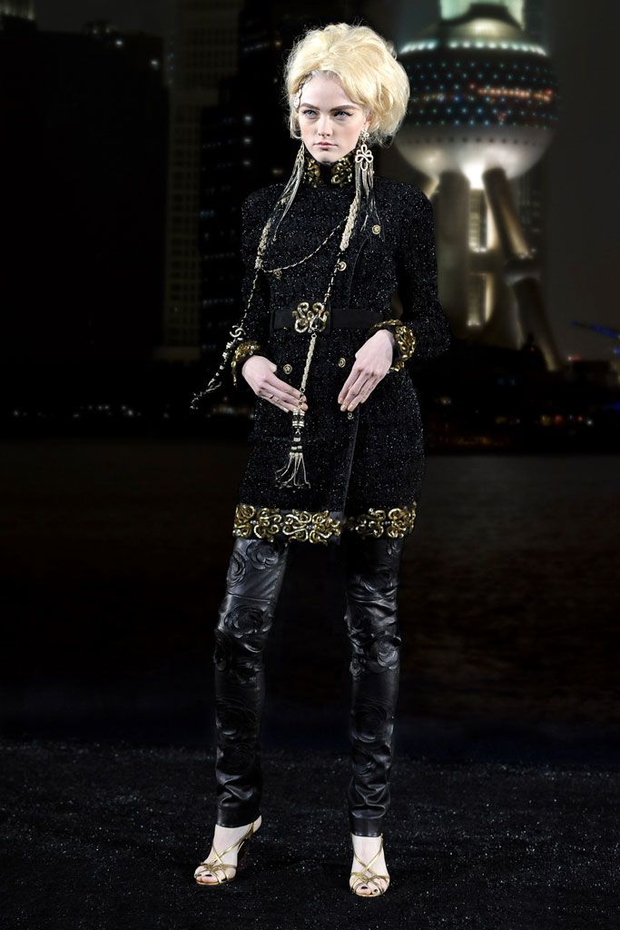 Chanel F/W 10 Look 159