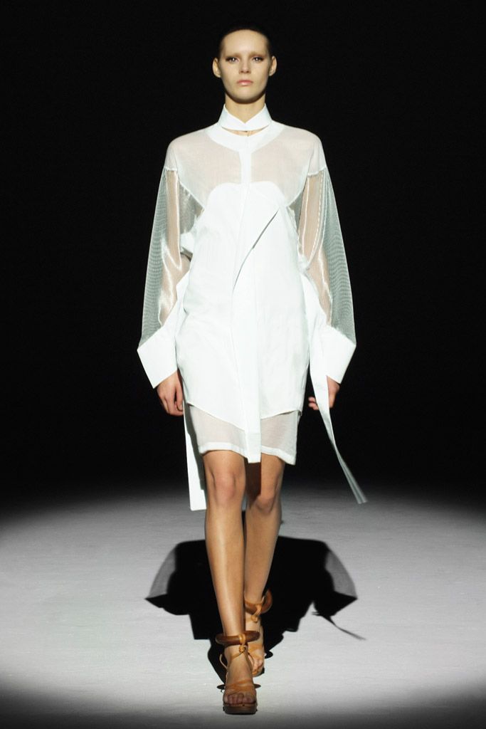 Chalayan S/S 11 Look 91