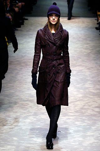 Burberry F/W 06 Look 131