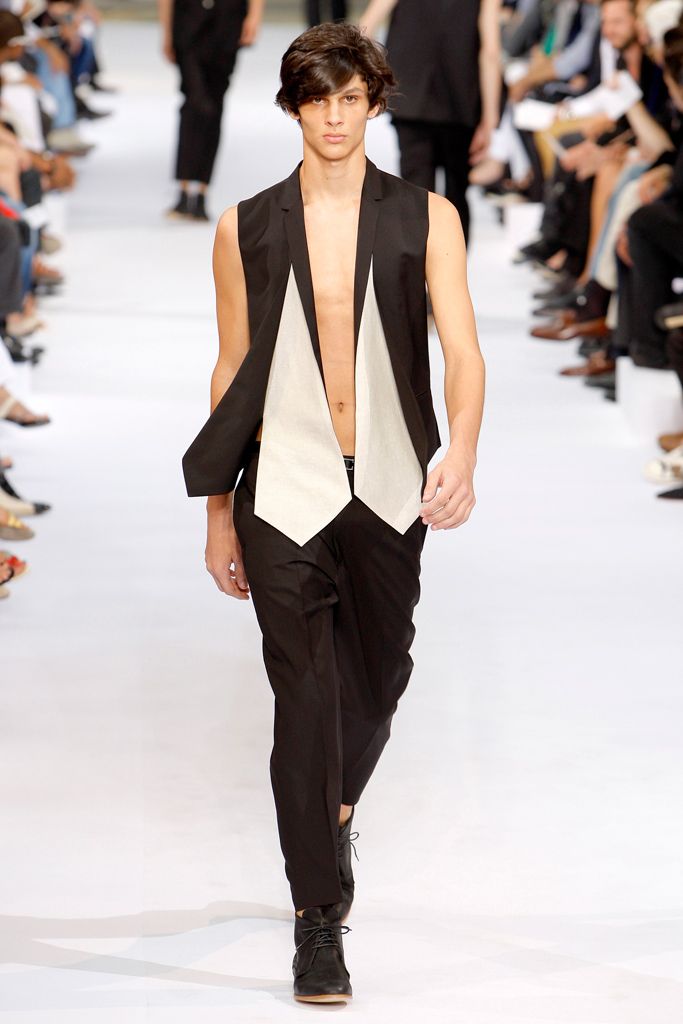 Christian Dior S/S 10 Menswear Look 52