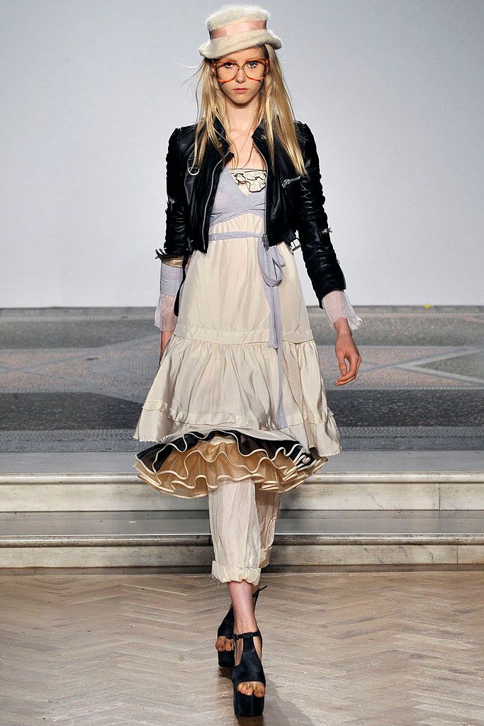 Charles Anastase S/S 09 Look 122