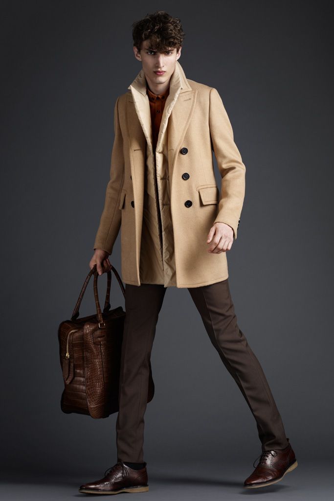 Burberry F/W 11 Look 176