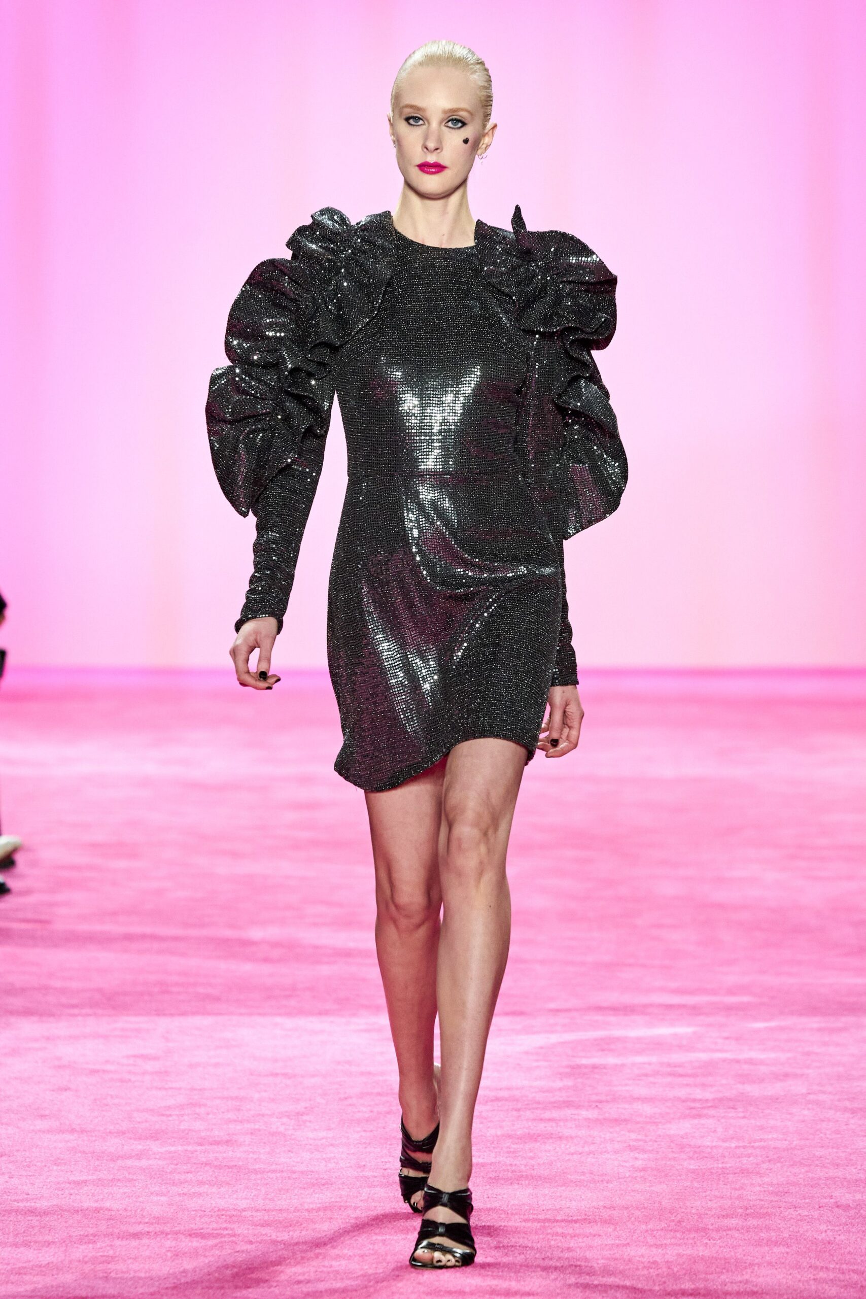 Christian Siriano F/W 20 Look 50