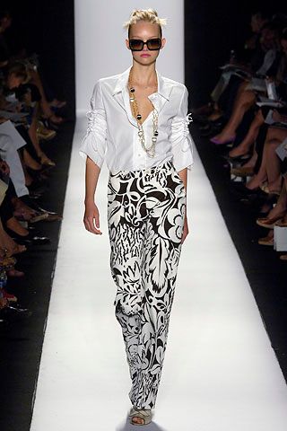 Carolina Herrera S/S 06 Look 7