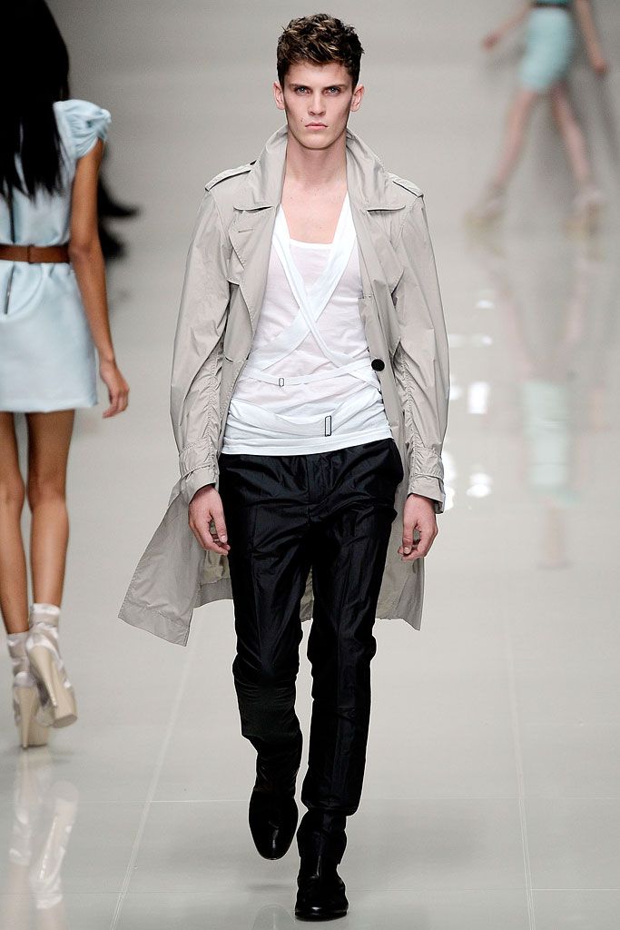 Burberry S/S 10 Look 149