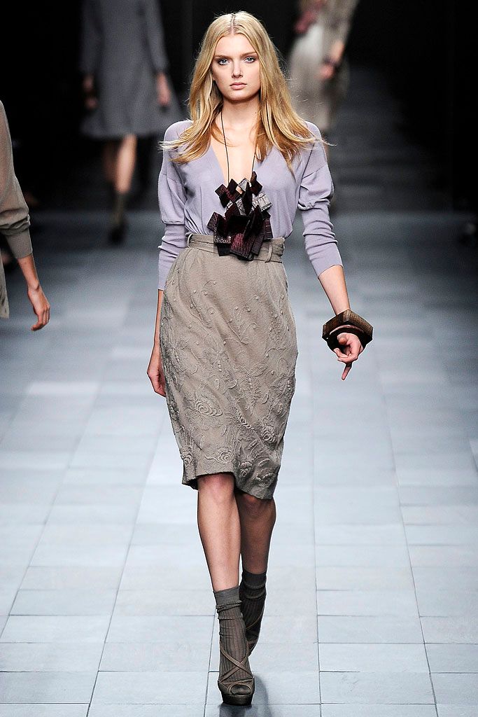 Burberry S/S 09 Look 120