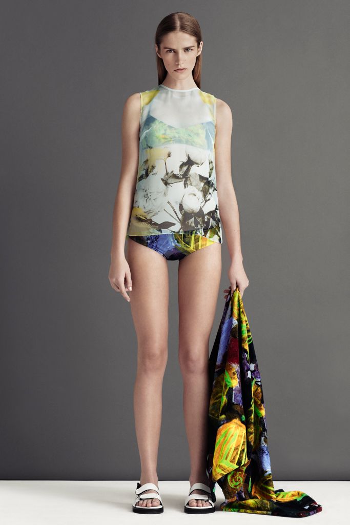 Christopher Kane Resort 13 Look 221