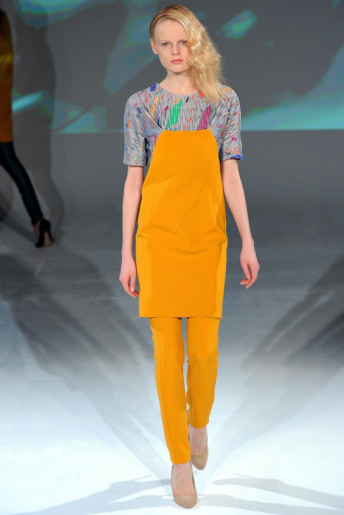 Chalayan F/W 12 Look 235