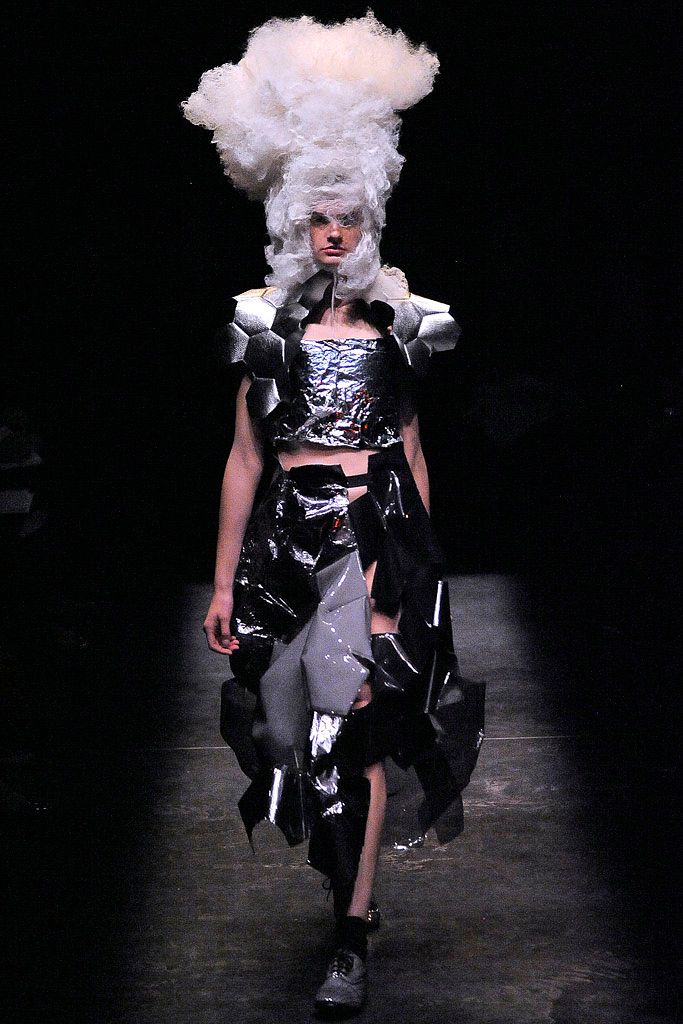 Comme des Garçons S/S 09 Look 108