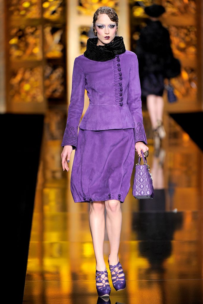 Christian Dior F/W 09 Look 56