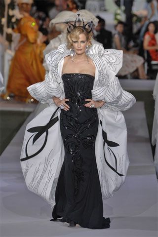 Christian Dior F/W 07 Couture Look 158