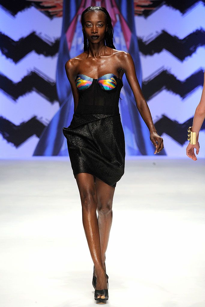 Basso & Brooke S/S 10 Look 54