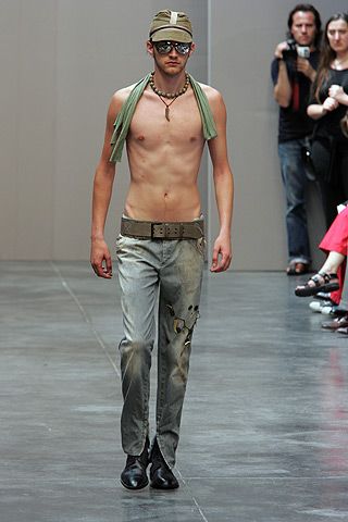 Costume National S/S 05 Menswear Look 55