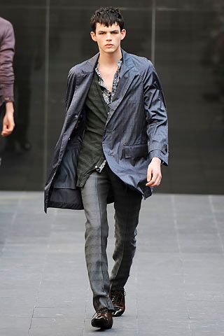 Burberry S/S 09 Menswear Look 129