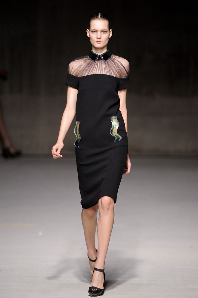Christopher Kane F/W 11 Look 147