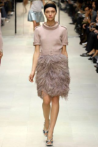 Burberry S/S 07 Look 257