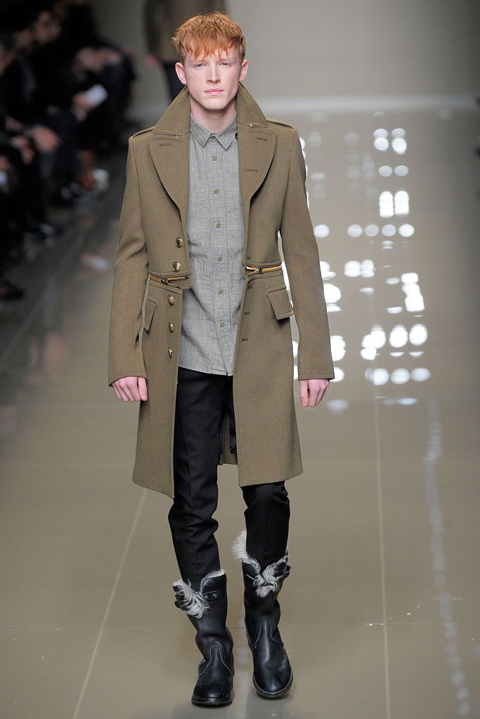 Burberry F/W 10 Menswear Look 19