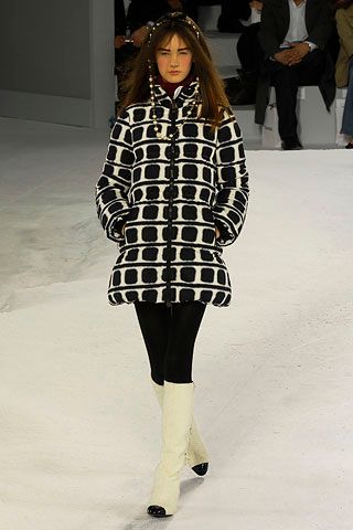 Chanel F/W 07 Look 213