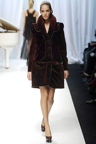 Chalayan F/W 06 Look 134