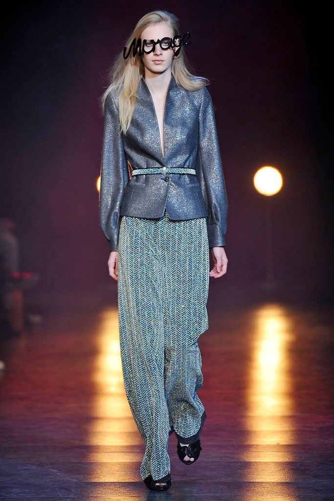 Chalayan F/W 10 Look 203