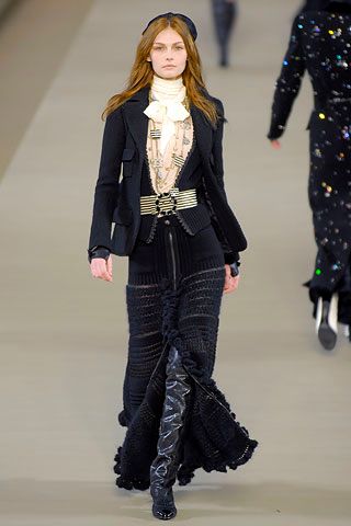 Chanel F/W 06 Look 111