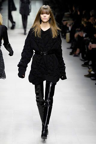 Burberry F/W 07 Look 160