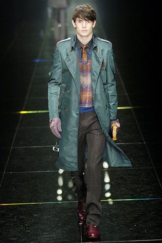 Burberry F/W 05 Menswear Look 45