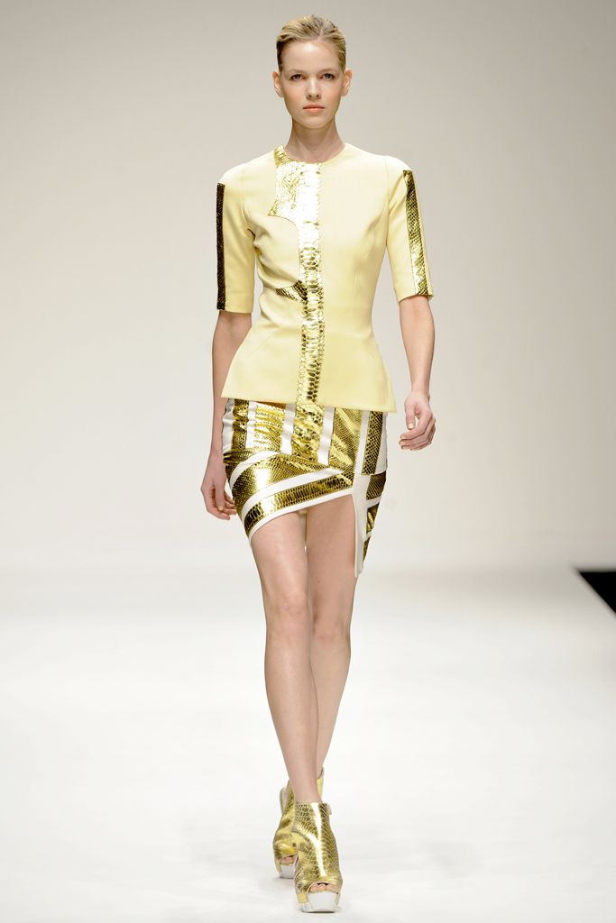 David Koma S/S 11 Look 16